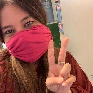 Meet your Posher, Daniela